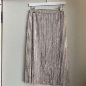 I. Joah Metallic Pleated Skirt